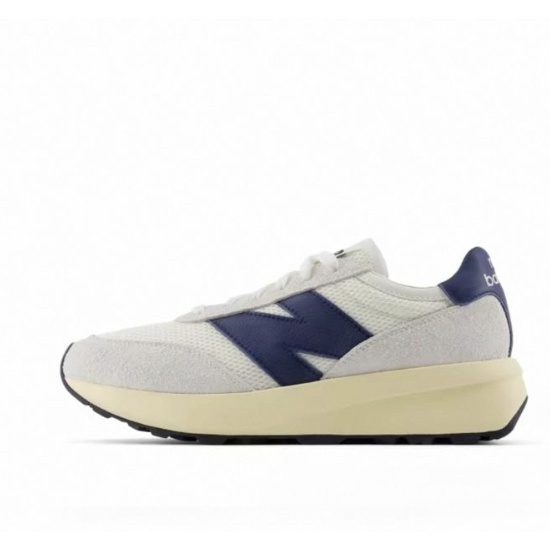 New Balance 475